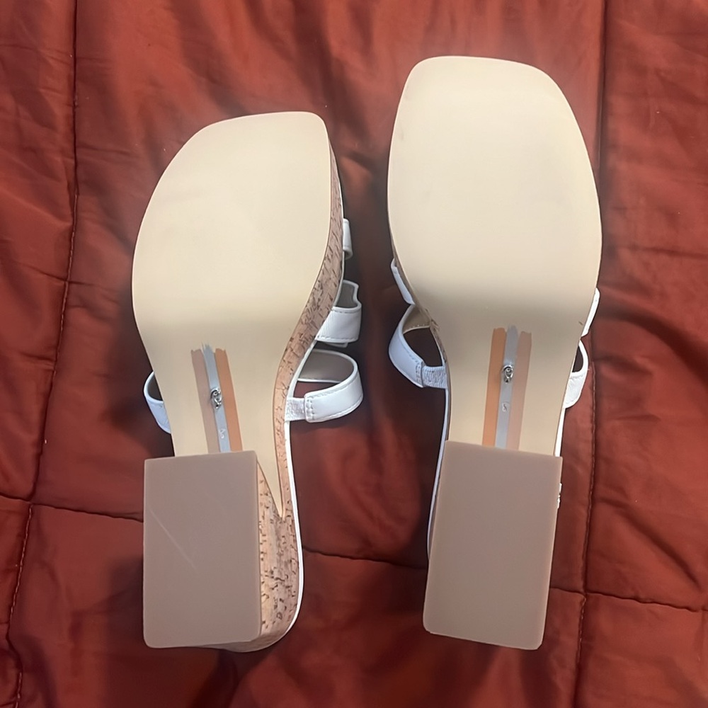 Sam Edelman - Picture 3 of 5